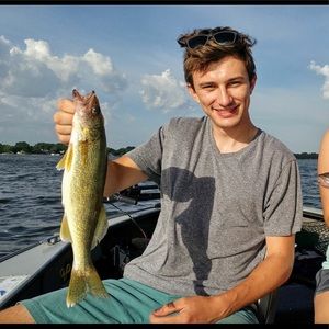 Meet your Posher, Hank